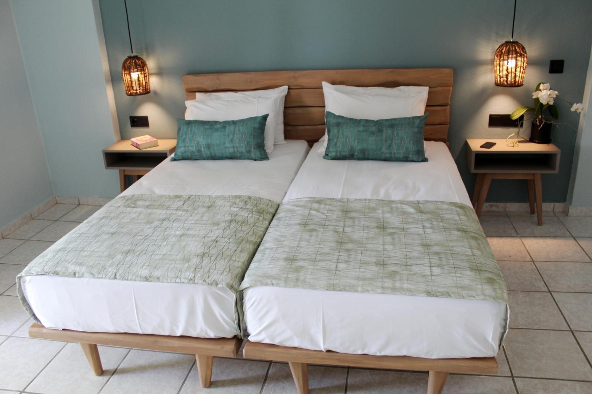 Poledas Apartments Jeorjoúpoli Eksteriør bilde