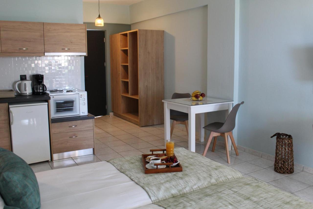 Poledas Apartments Jeorjoúpoli Eksteriør bilde