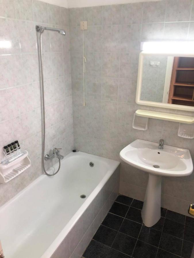 Poledas Apartments Jeorjoúpoli Eksteriør bilde