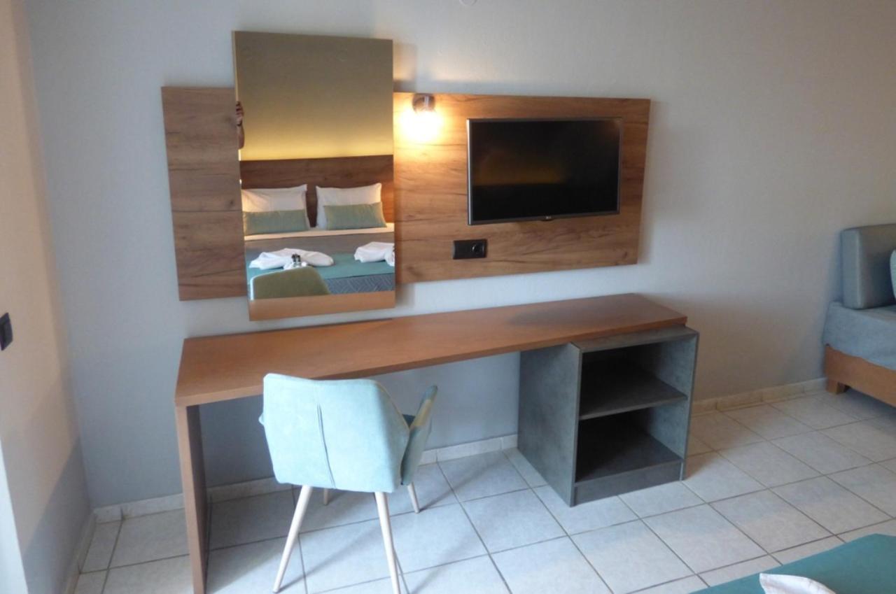Poledas Apartments Jeorjoúpoli Eksteriør bilde